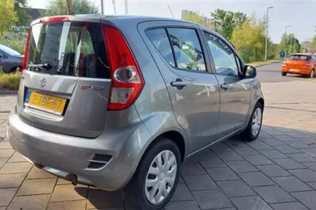 Suzuki Splash (2013) thumbnail 6