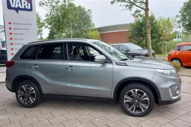 Suzuki Vitara (2021) thumbnail 5