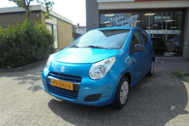 Suzuki Alto (2011) thumbnail 2