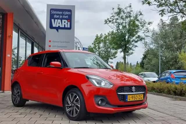 Suzuki Swift (2021) thumbnail 4