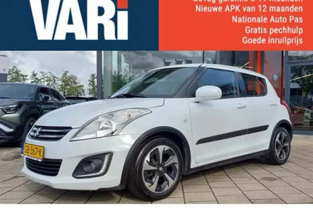 Suzuki Swift (2015) thumbnail 1