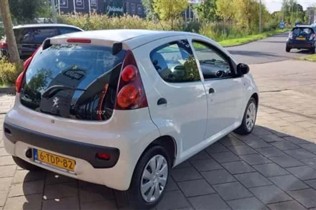 Peugeot 107 (2014) thumbnail 6