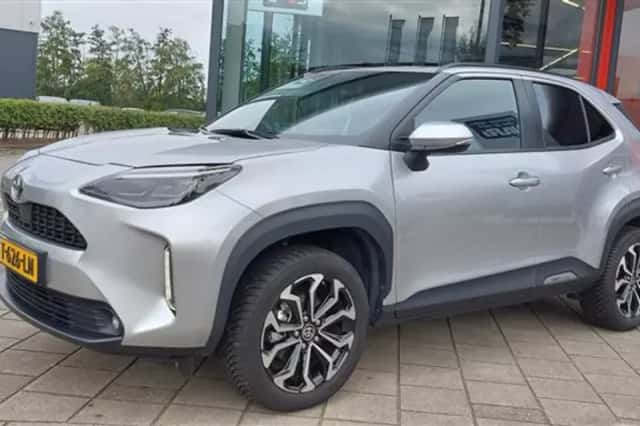 Toyota Yaris Cross (2023) thumbnail 2