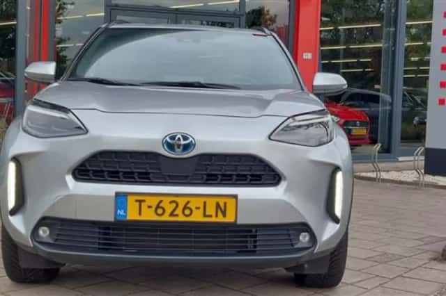 Toyota Yaris Cross (2023) thumbnail 3