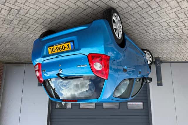 Suzuki Alto (2011) thumbnail 3
