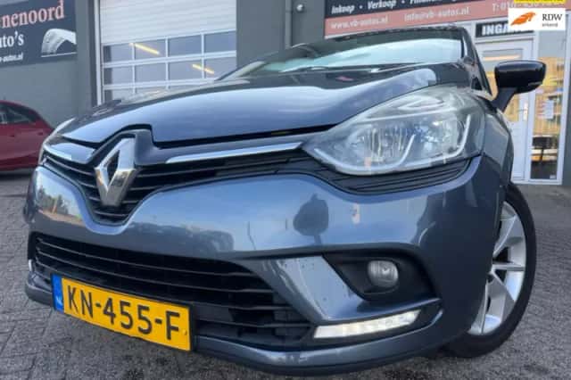 Renault Clio (2016) thumbnail 1