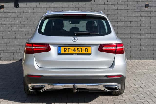 Mercedes-Benz GLC-Klasse (2016) thumbnail 5