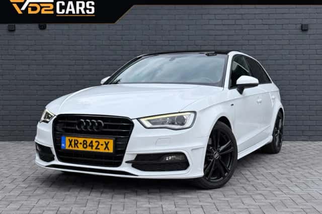 Audi A3 (2013) thumbnail 1
