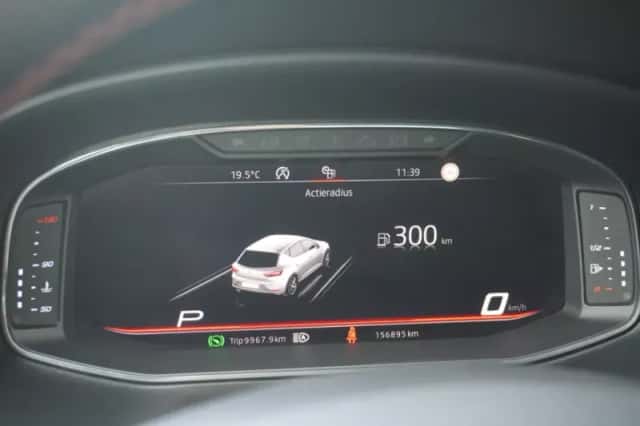 SEAT Leon (2019) thumbnail 6
