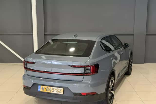 Polestar 2 (2021) thumbnail 4