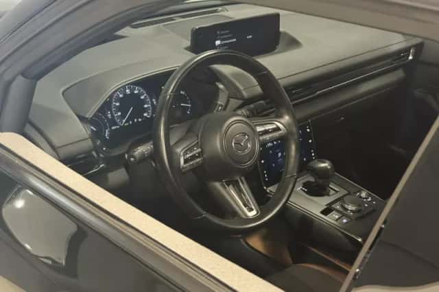 Mazda MX-30 (2023) thumbnail 3