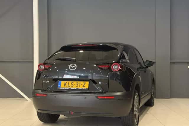 Mazda MX-30 (2023) thumbnail 4