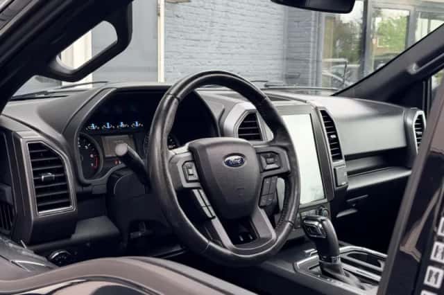 Ford F-150 (2018) thumbnail 3