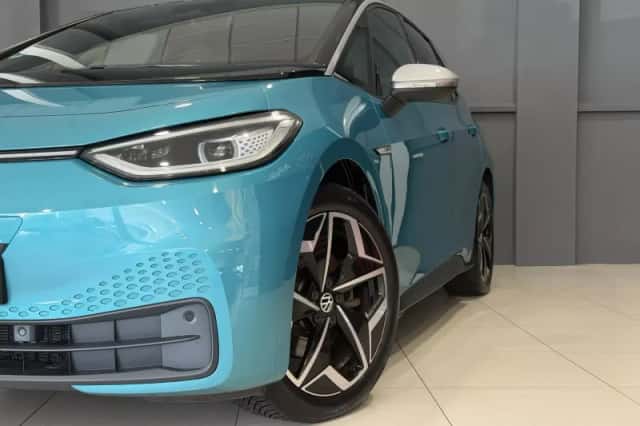 Volkswagen ID.3 (2020) thumbnail 2