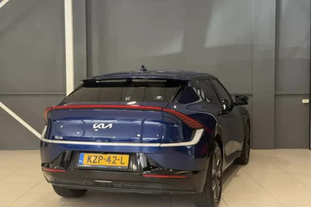 Kia EV6 (2022) thumbnail 4