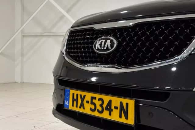 Kia Sportage (2016) thumbnail 4