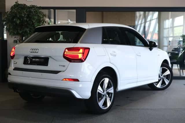 Audi Q2 (2018) thumbnail 2