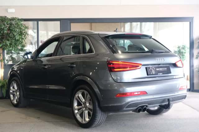 Audi Q3 (2012) thumbnail 2
