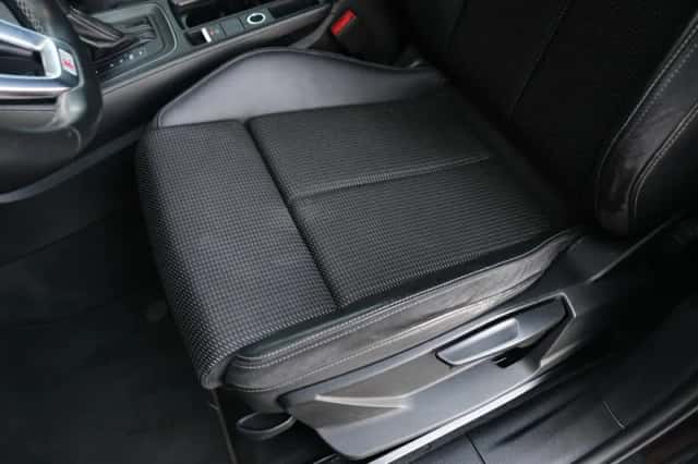 Audi Q3 (2022) thumbnail 5