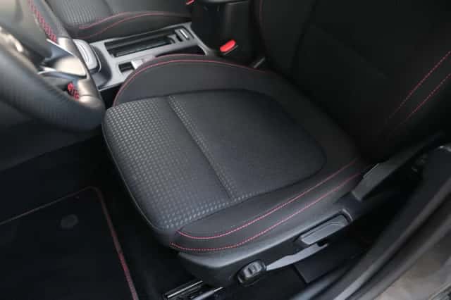 Ford Focus (2024) thumbnail 5