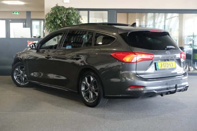 Ford Focus (2020) thumbnail 6