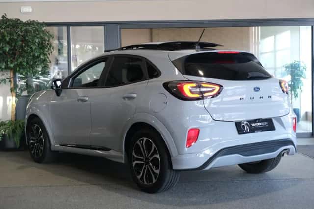 Ford Puma (2023) thumbnail 2