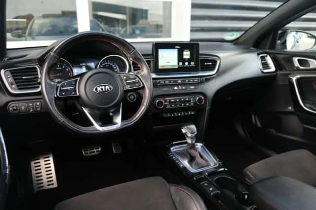 Kia Proceed (2019) thumbnail 5