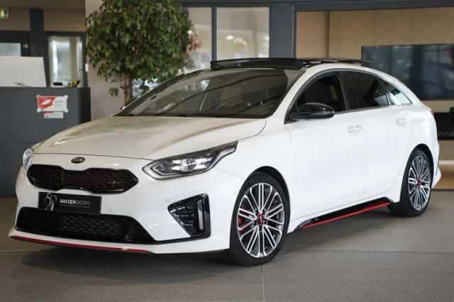 Kia Proceed (2020) thumbnail 1