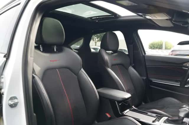 Kia Proceed (2020) thumbnail 4