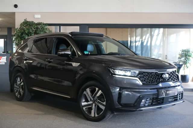 Kia Sorento (2021) thumbnail 6