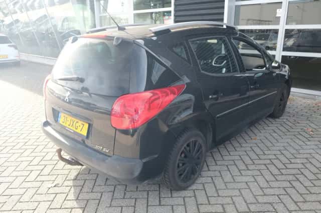 Peugeot 207 (2009) thumbnail 5