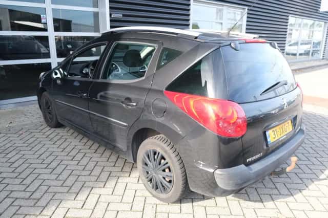 Peugeot 207 (2009) thumbnail 6