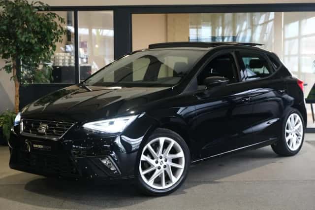 SEAT Ibiza (2022) thumbnail 1
