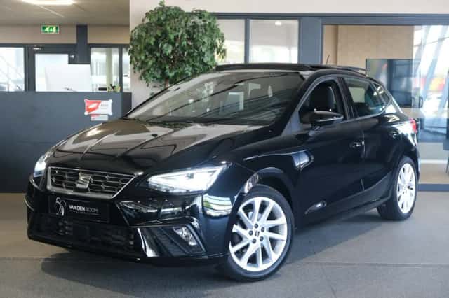 SEAT Ibiza (2022) thumbnail 1