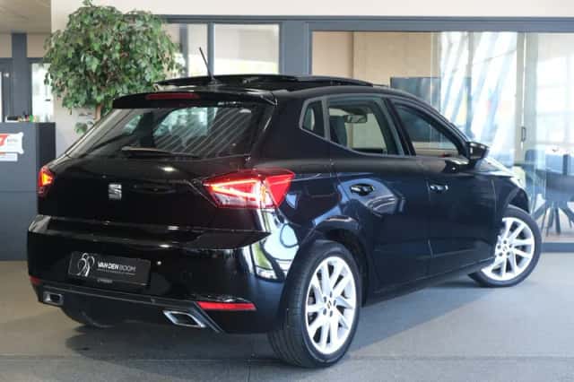 SEAT Ibiza (2022) thumbnail 2