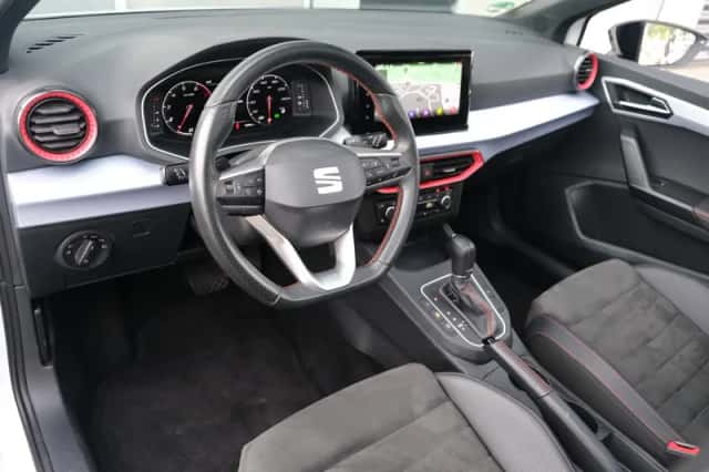 SEAT Ibiza (2023) thumbnail 3