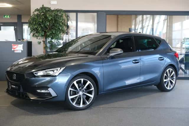 SEAT Leon (2020) thumbnail 1
