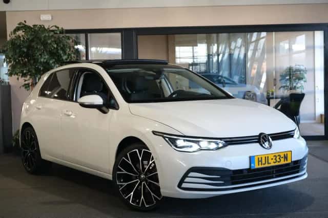 Volkswagen Golf (2020) thumbnail 5