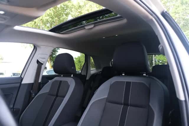 Volkswagen Polo (2022) thumbnail 4