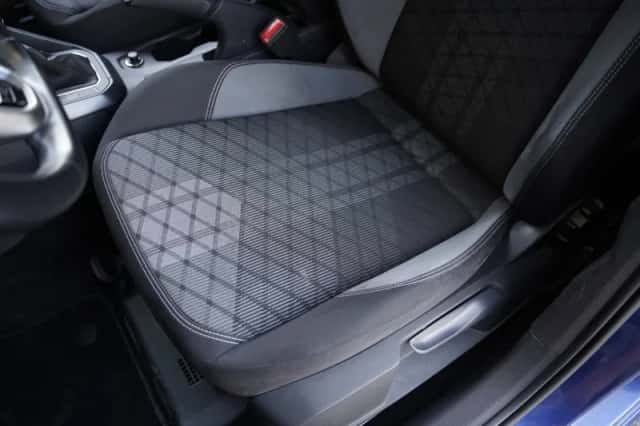 Volkswagen Polo (2023) thumbnail 5