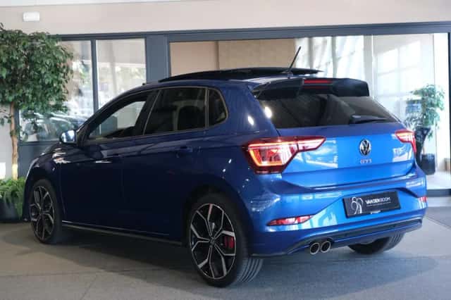 Volkswagen Polo (2022) thumbnail 2