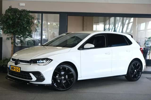 Volkswagen Polo (2022) thumbnail 1