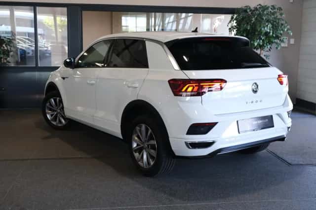 Volkswagen T-Roc (2019) thumbnail 6