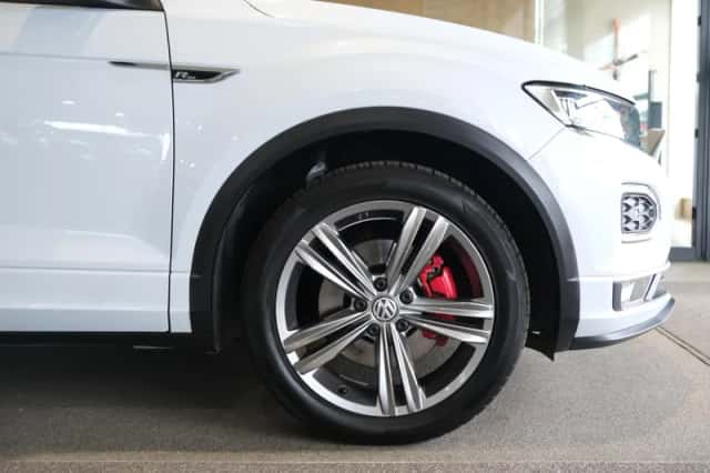 Volkswagen T-Roc (2018) thumbnail 4