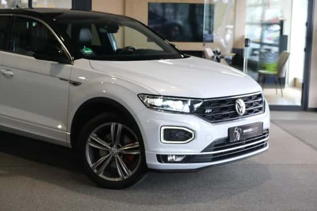 Volkswagen T-Roc (2018) thumbnail 6