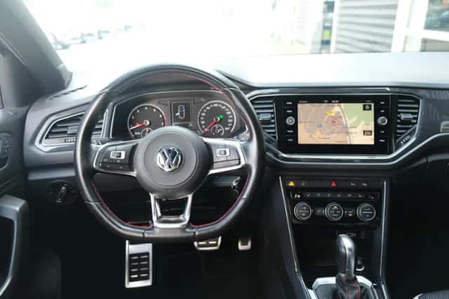 Volkswagen T-Roc (2019) thumbnail 4
