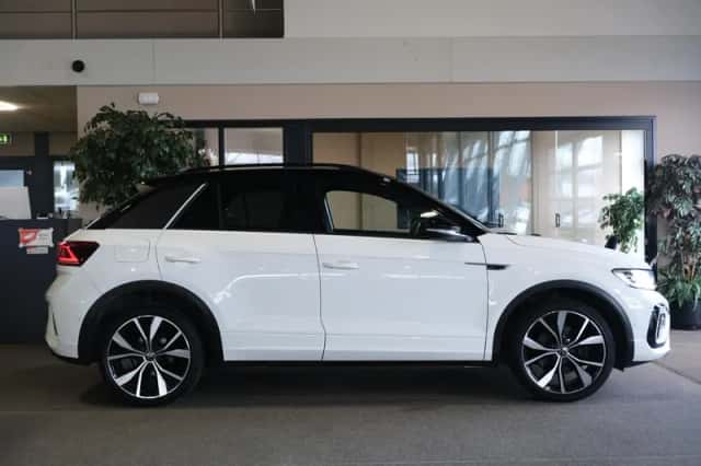 Volkswagen T-Roc (2022) thumbnail 6