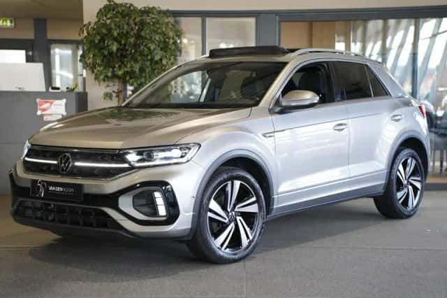 Volkswagen T-Roc (2022) thumbnail 1