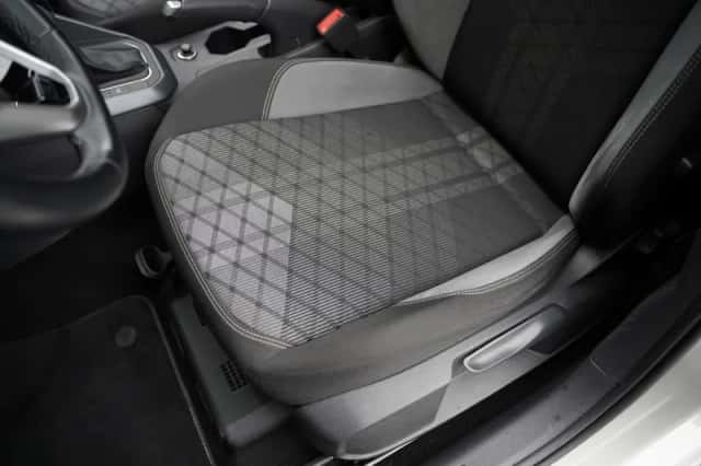 Volkswagen Taigo (2022) thumbnail 5