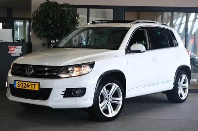 Volkswagen Tiguan (2012) thumbnail 1